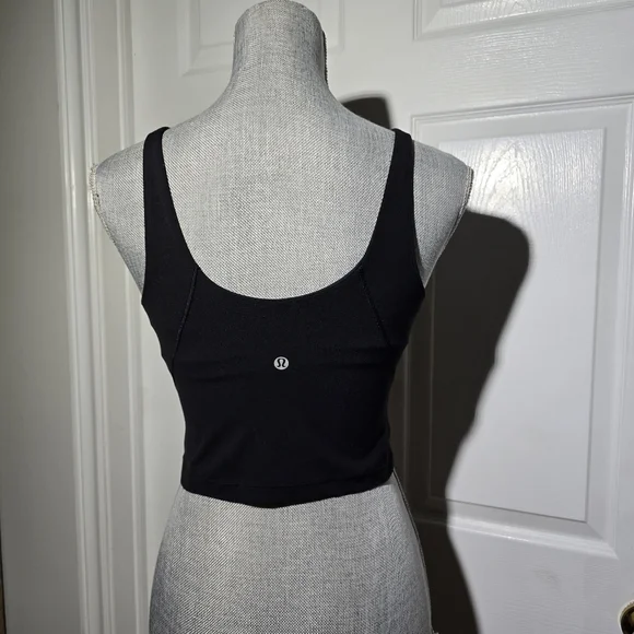 LULULEMON align Tank - Picture 3 of 4